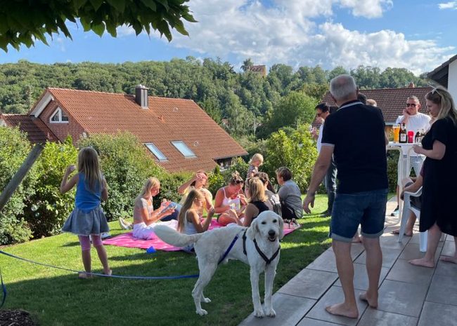 Familienfeier im Sommer